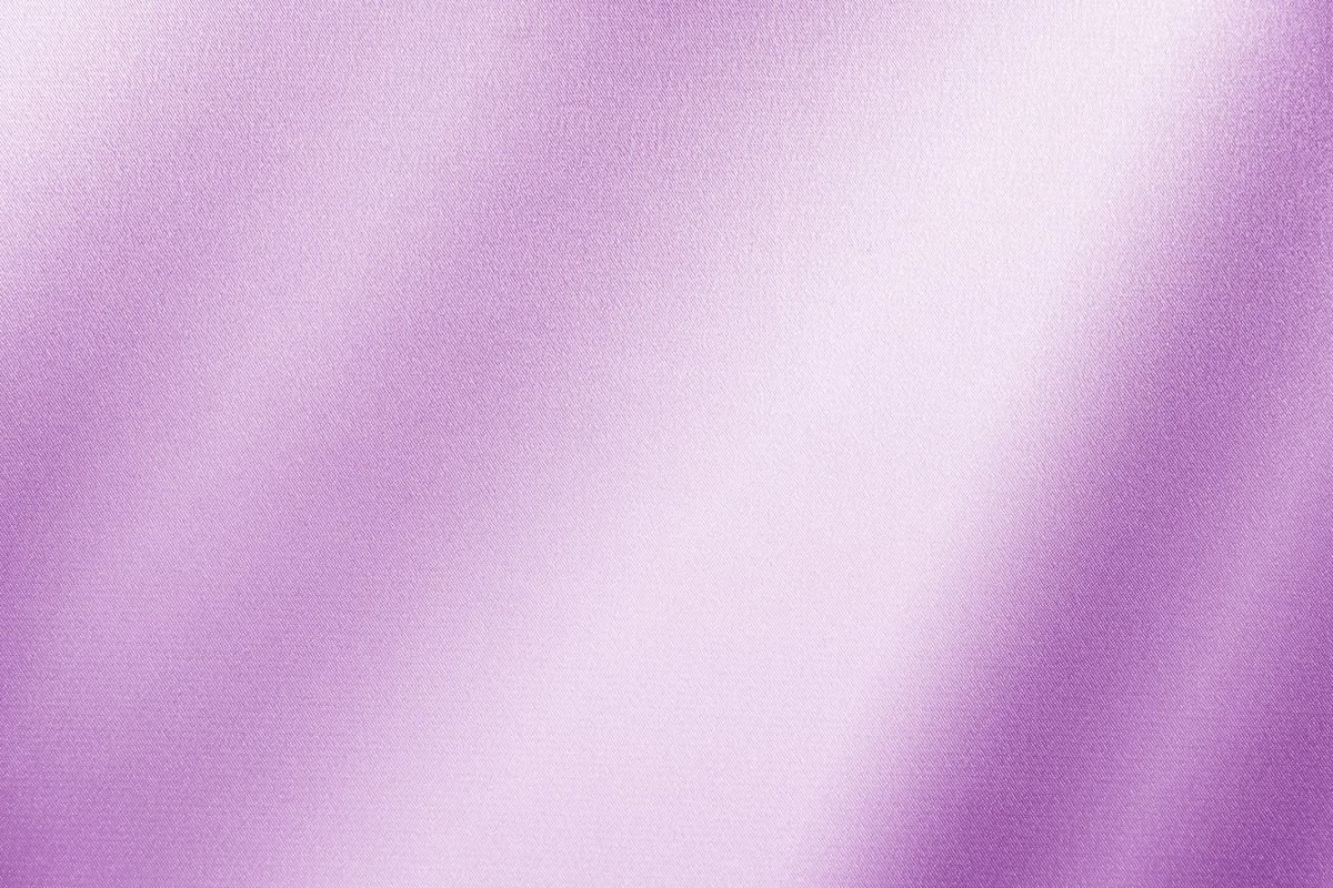 Soft lavender purple gradient background